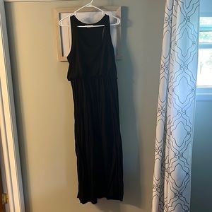 Black maxi dress with scrunch below chest size L